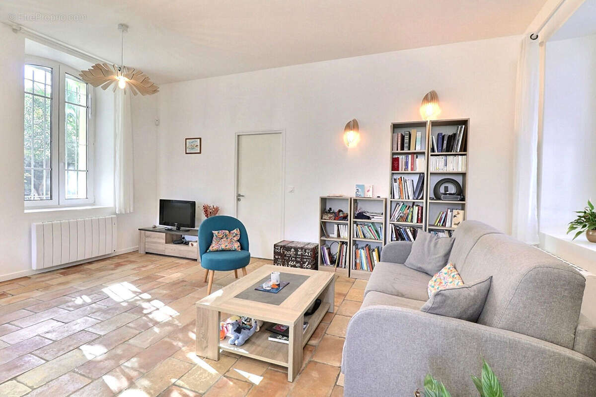 Appartement à MARSEILLE-12E