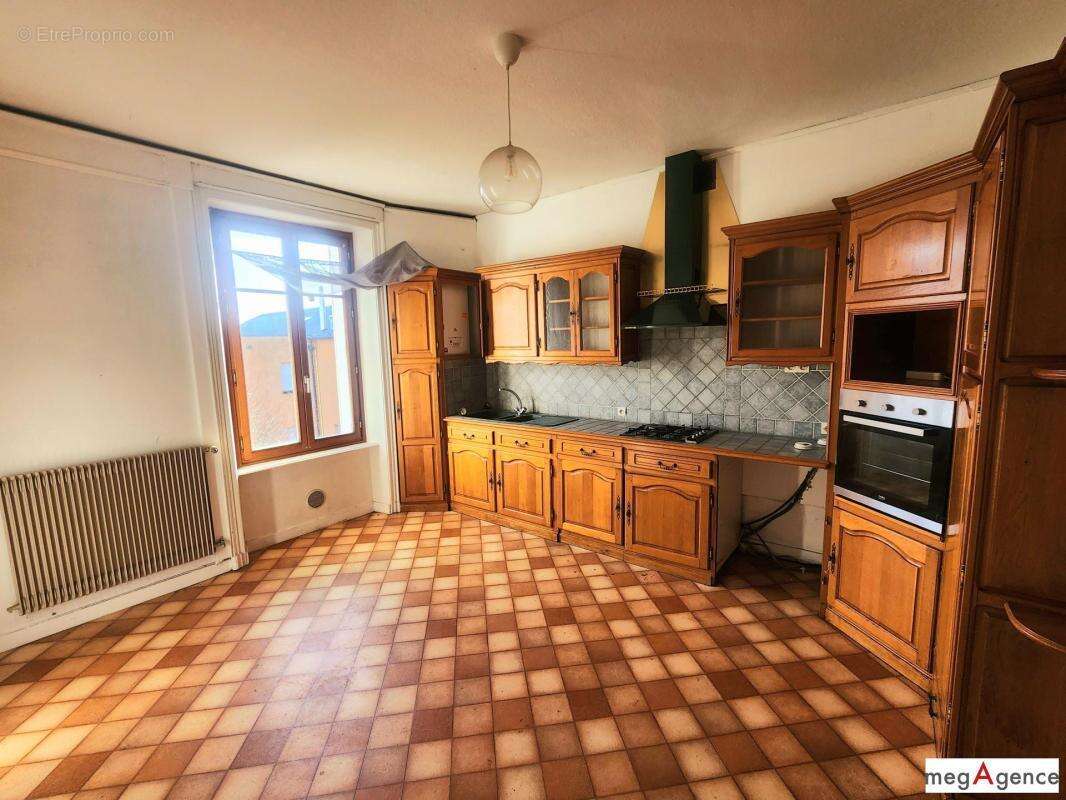 Appartement à FOUGERES