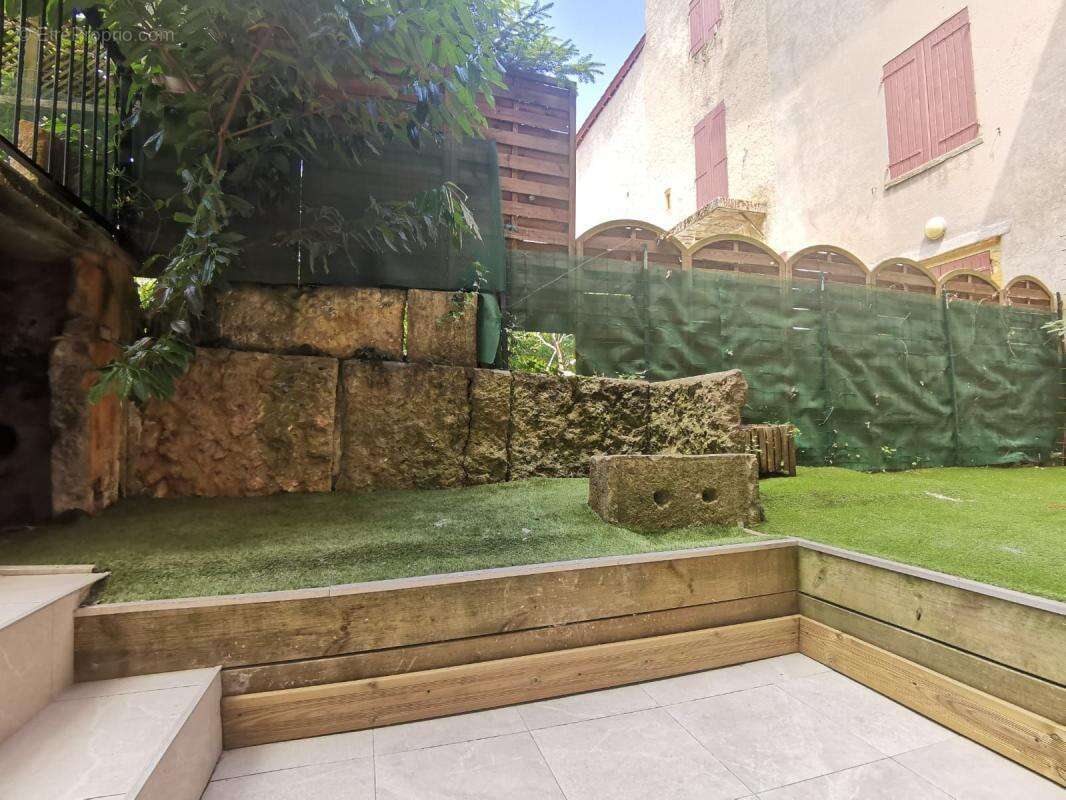 Appartement à SAVIGNY