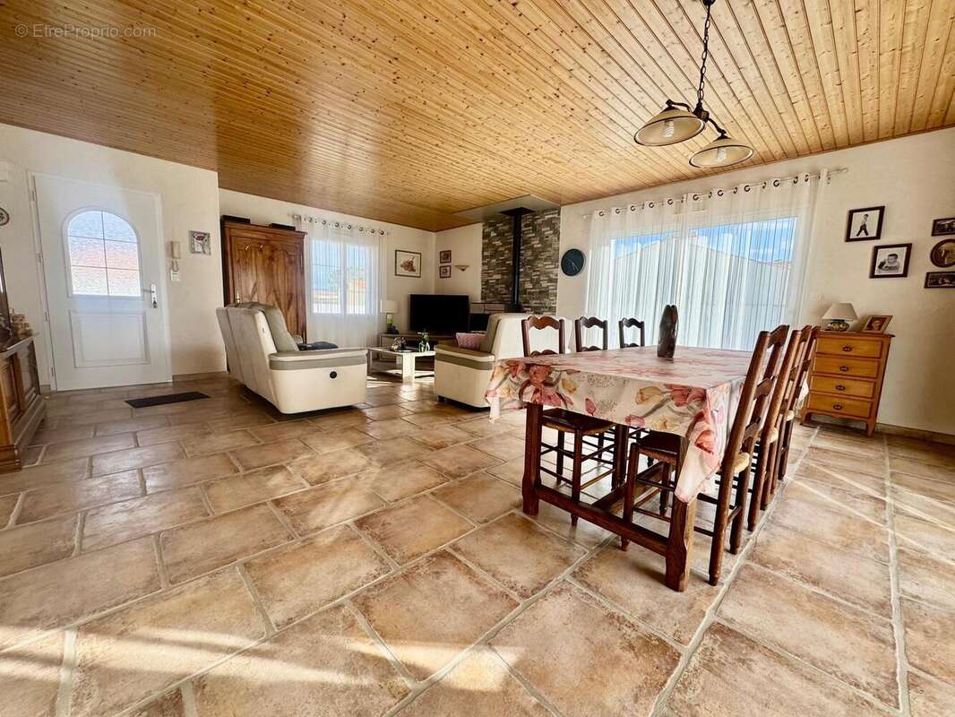 Photo 3 - Maison à BOUIN