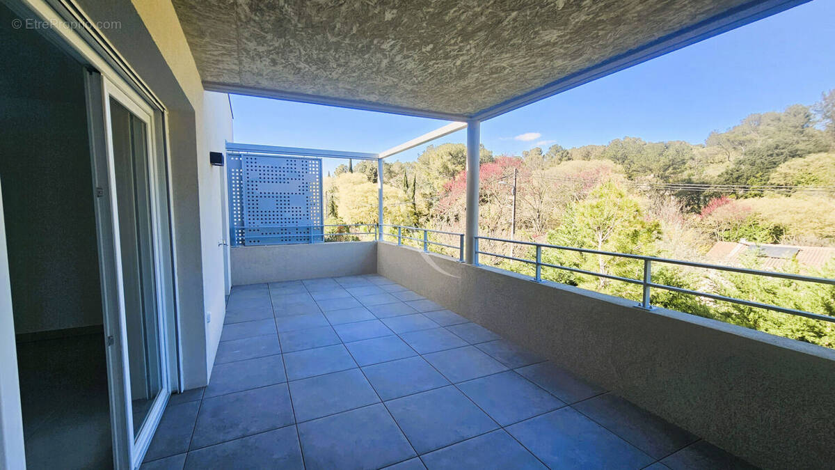 Appartement à NIMES