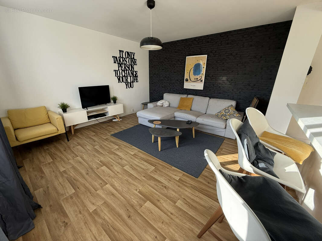 Appartement à SAINT-SEBASTIEN-SUR-LOIRE