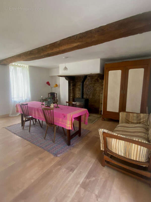 SOUS COMPROMIS - LA MANCHE, Les Loges-Marchis, maison de campagne , 23651m2 de terrain, 3 chambres. - photo 9