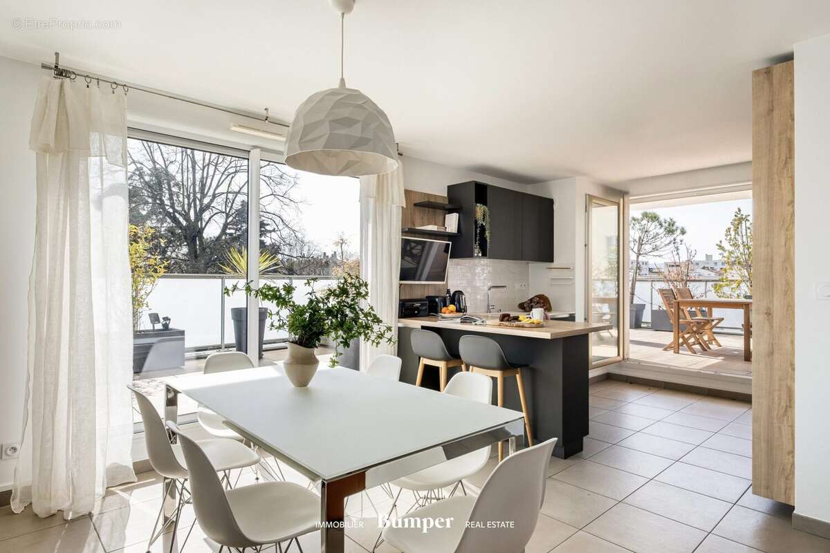 Appartement à LYON-5E