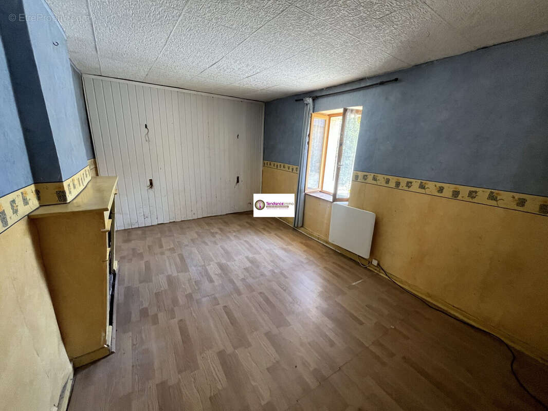 Maison 4 pièces 81 m² à vendre à Mortagne-Au-Perche (61400) - photo 6