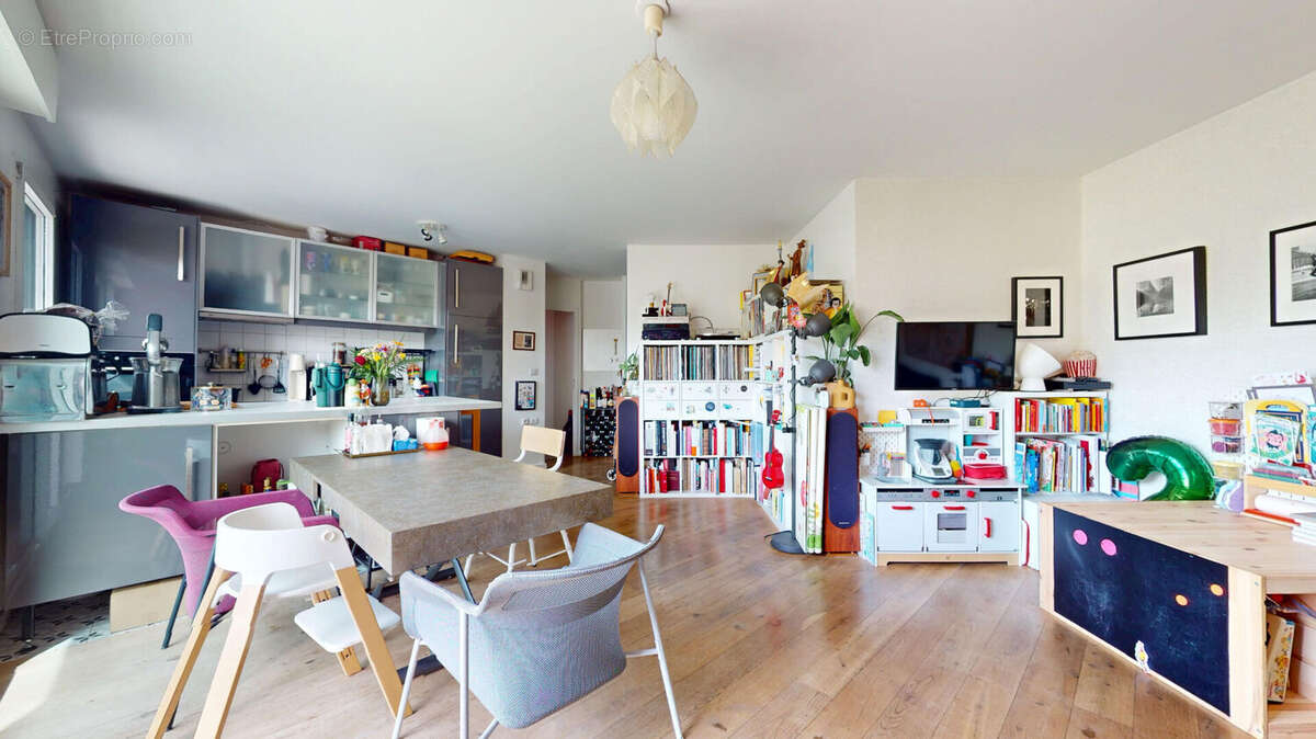 Appartement à SAINT-OUEN