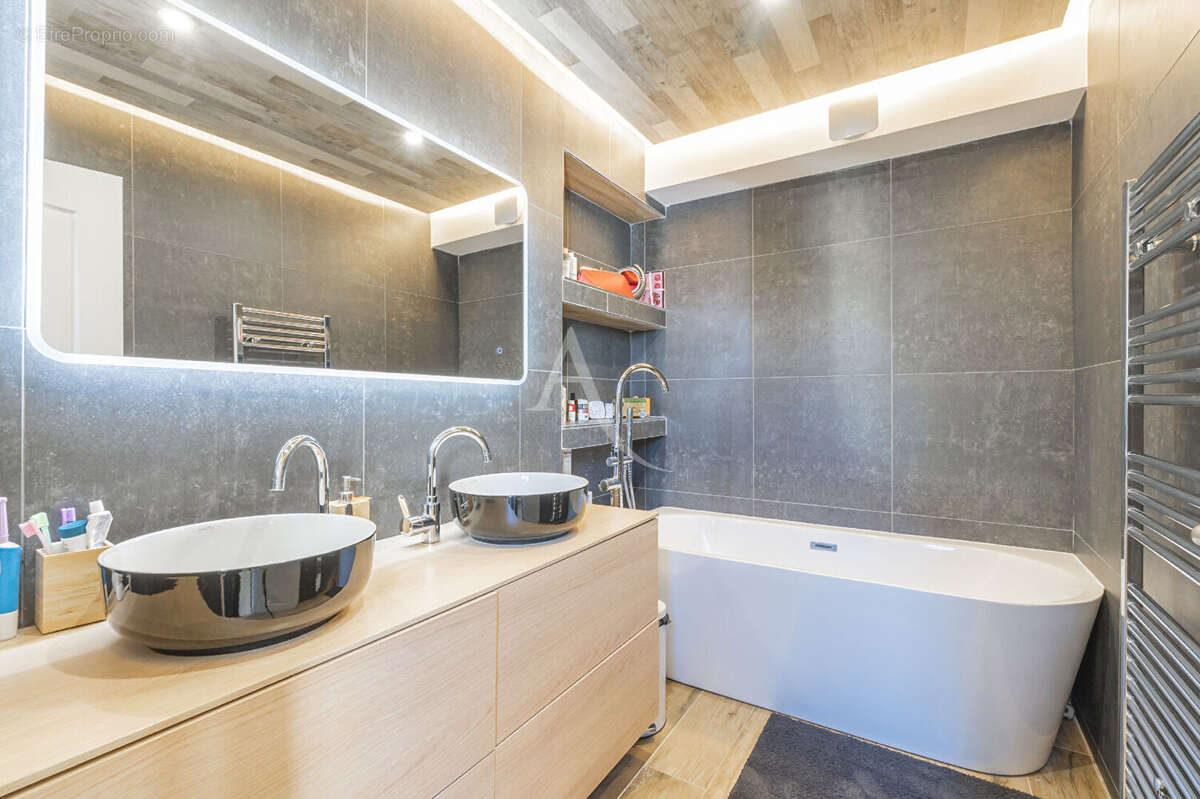 Appartement à GARCHES