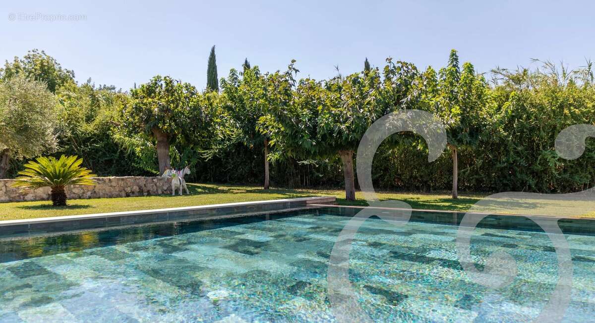 Maison à SAINT-REMY-DE-PROVENCE