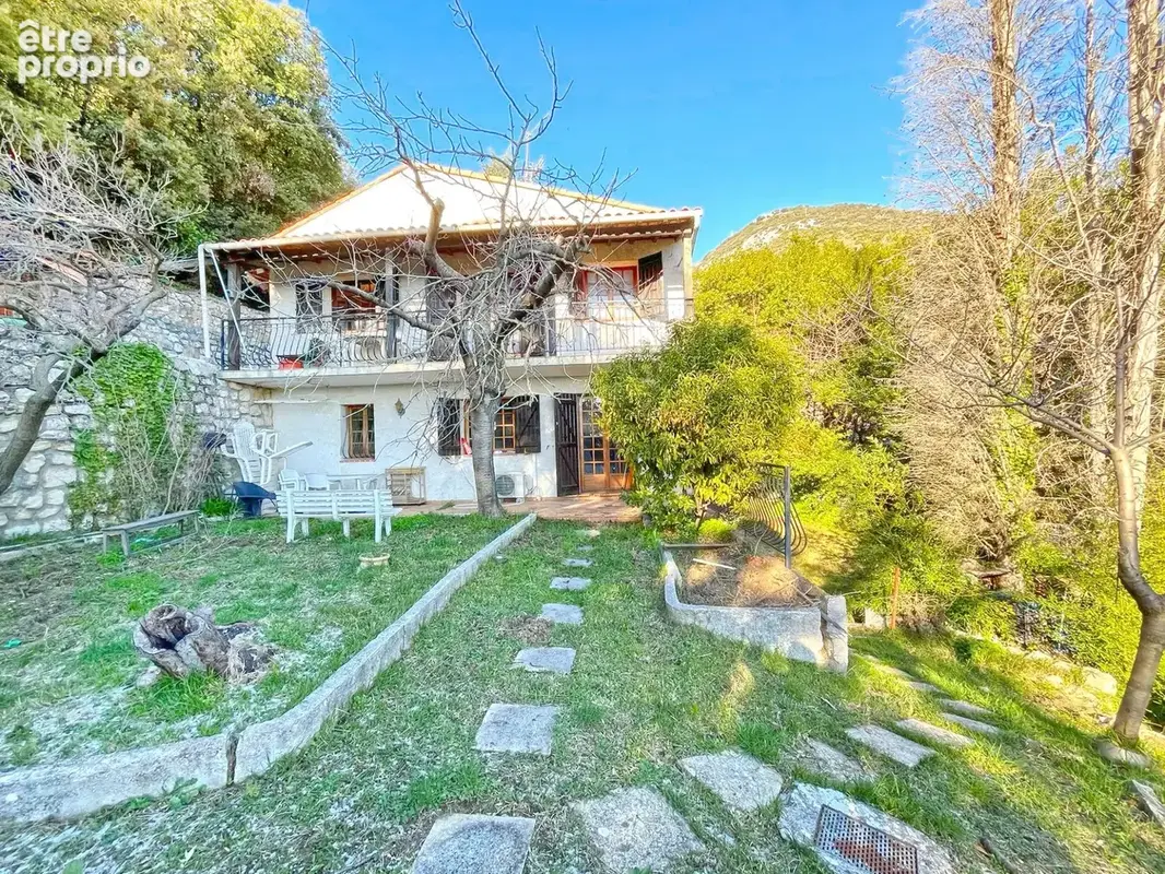 Photo Maison à Falicon au prix de 420 000€