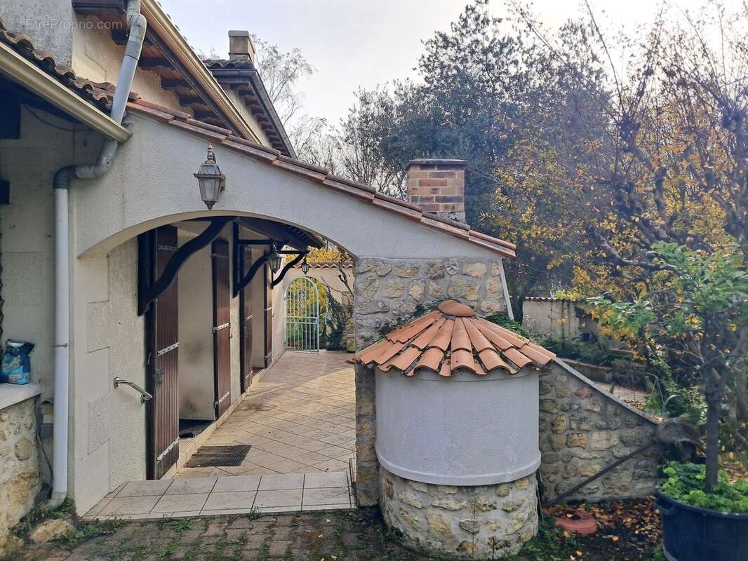 Maison à COURPIGNAC