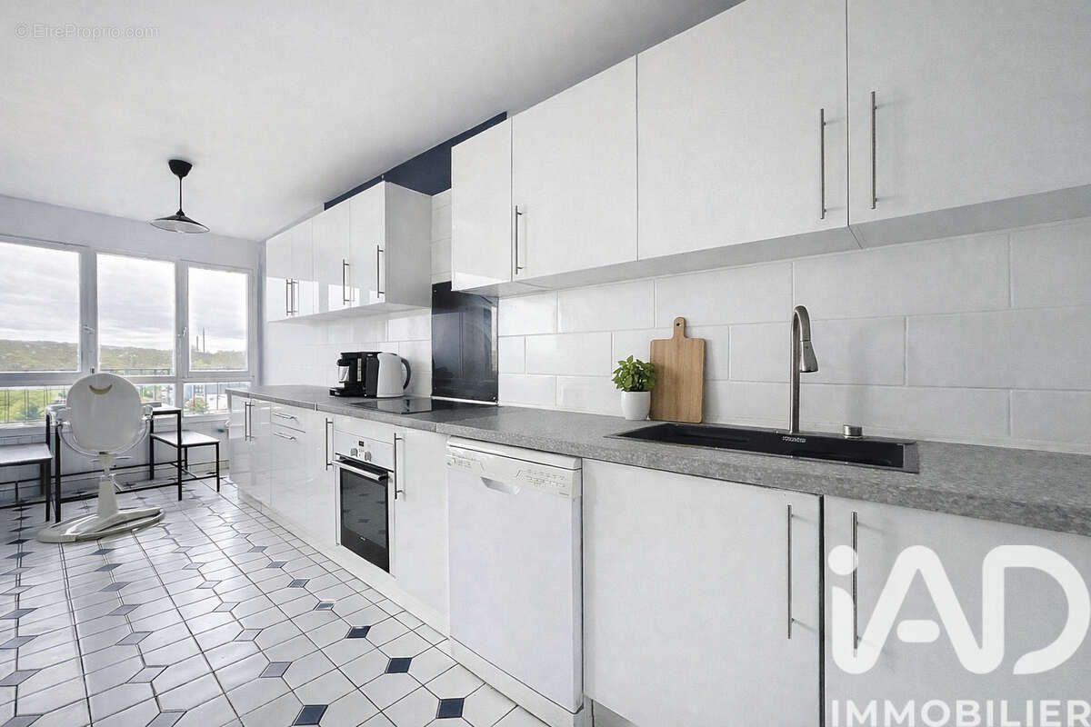 Photo 5 - Appartement à LES MUREAUX