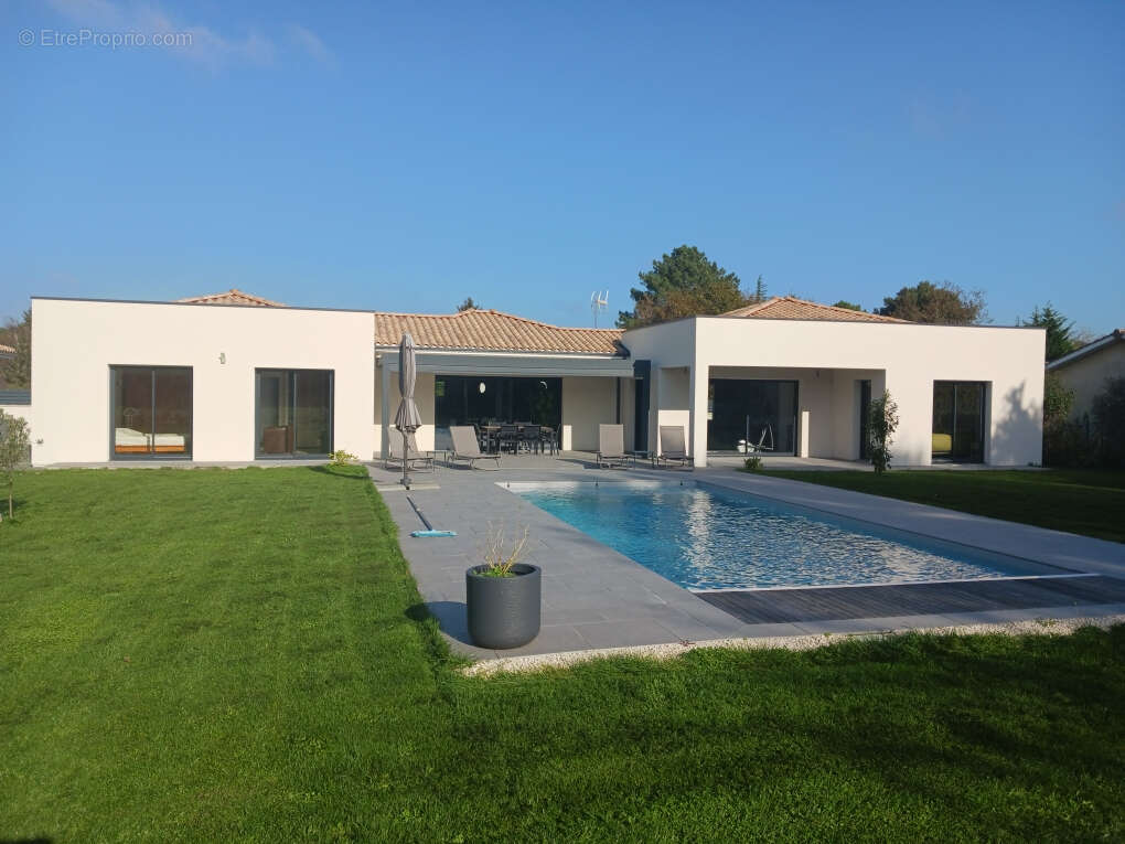 Maison à LESPARRE-MEDOC