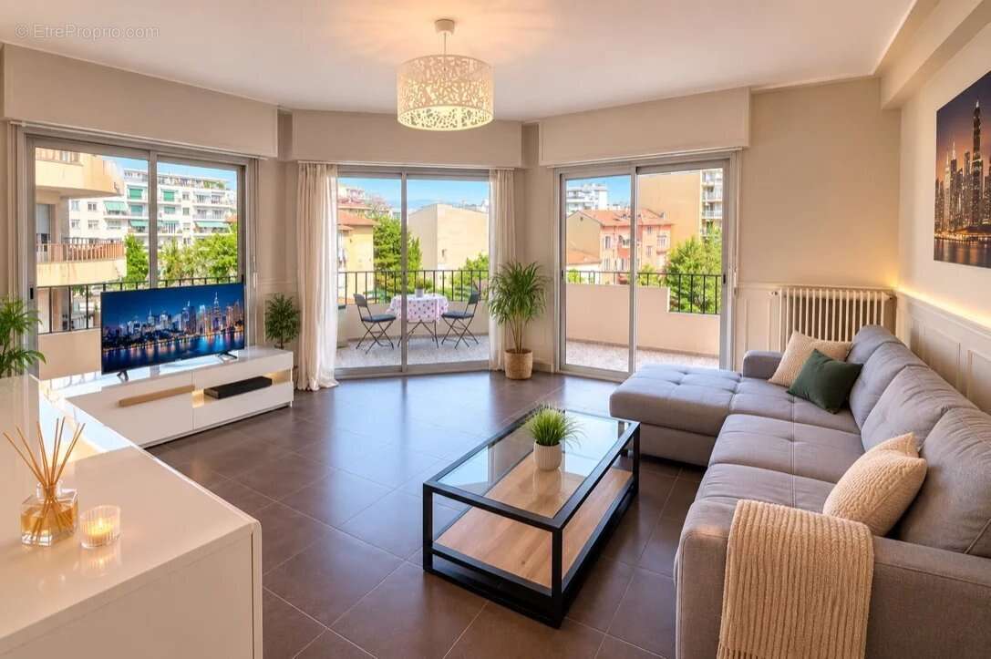 Appartement à NICE