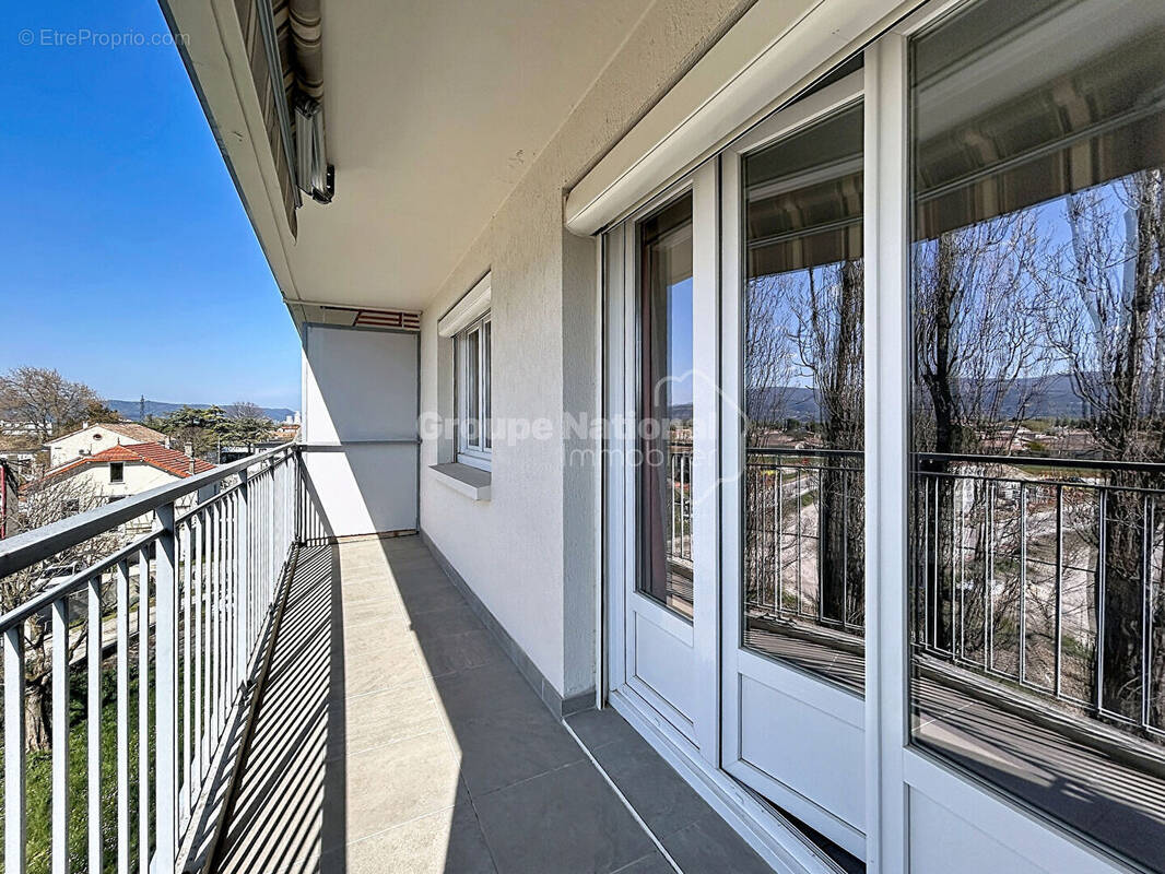 Appartement à MONTELIMAR