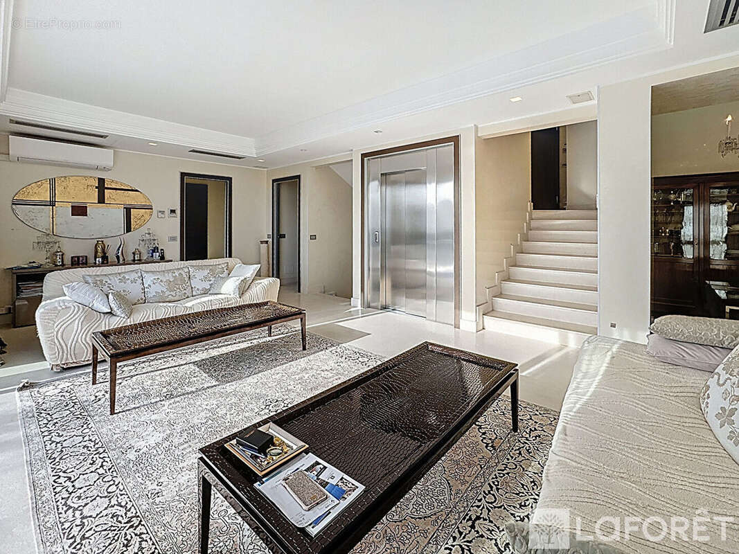 Opportunité rare - Luxueuse Villa aux portes de Monaco - photo 7