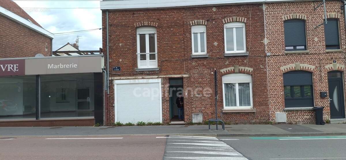 Maison à vendre 8 pièces ESTAIRES (59) - photo 15