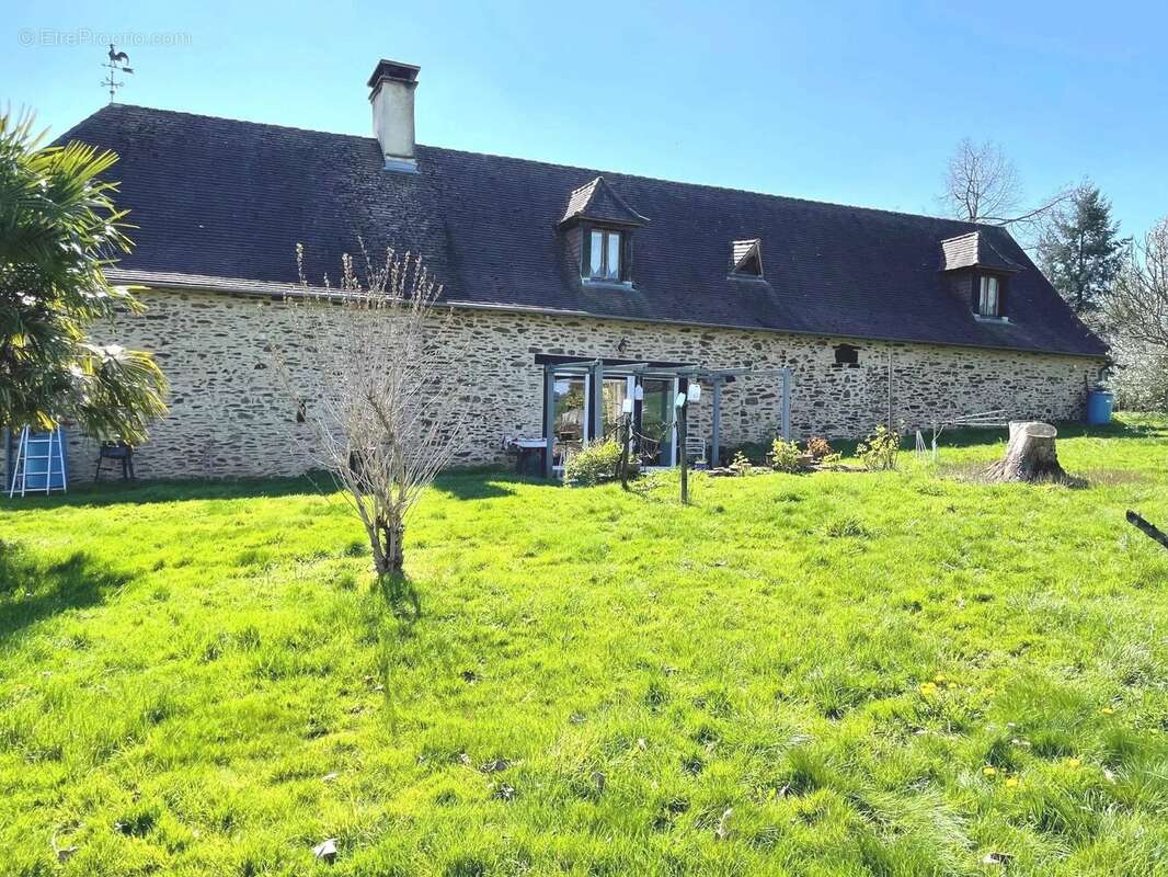 Maison à PAYZAC