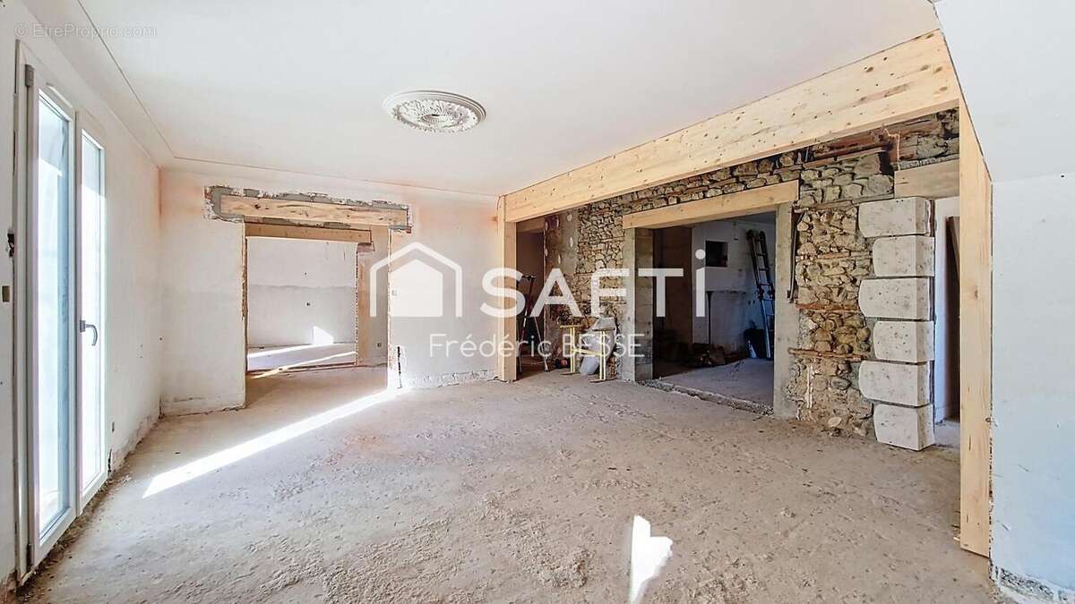 Photo 3 - Maison à MONTESQUIEU