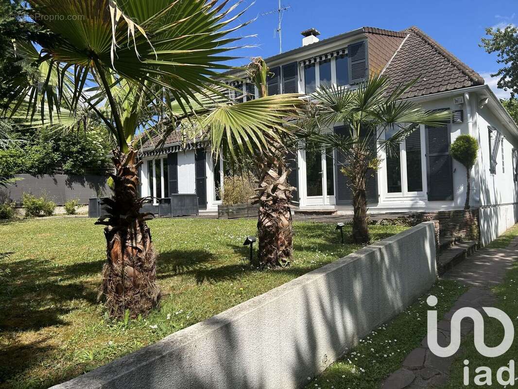 Photo 2 - Maison à LONGJUMEAU