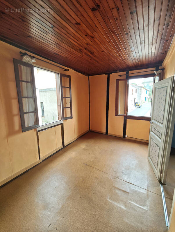 Maison à VILLASAVARY