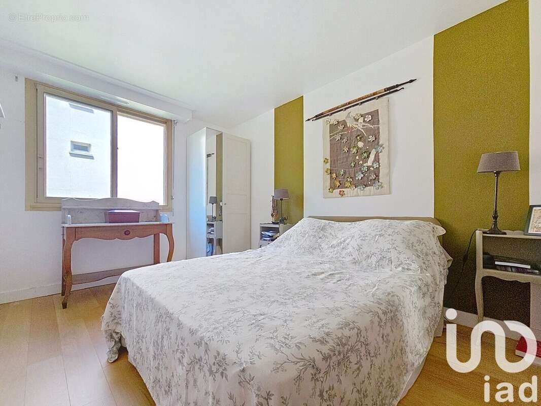 Photo 6 - Appartement à SURESNES