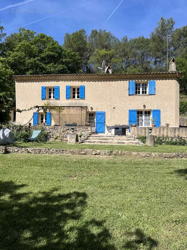Maison à SALERNES