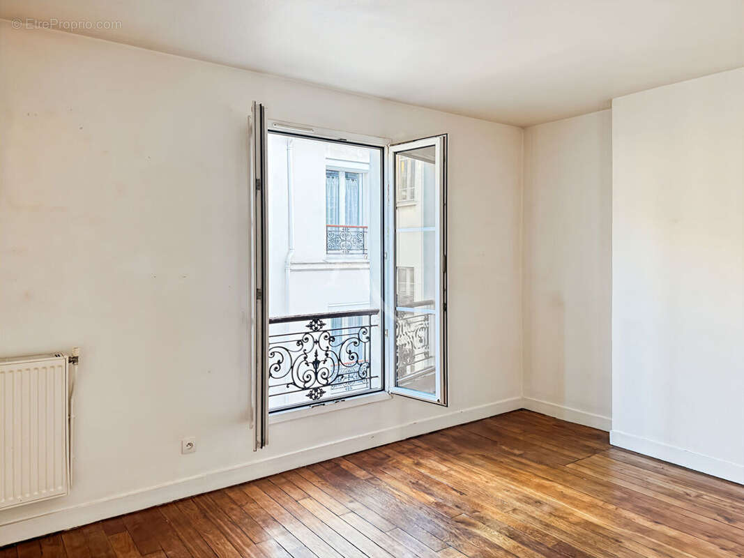 Appartement à PARIS-12E