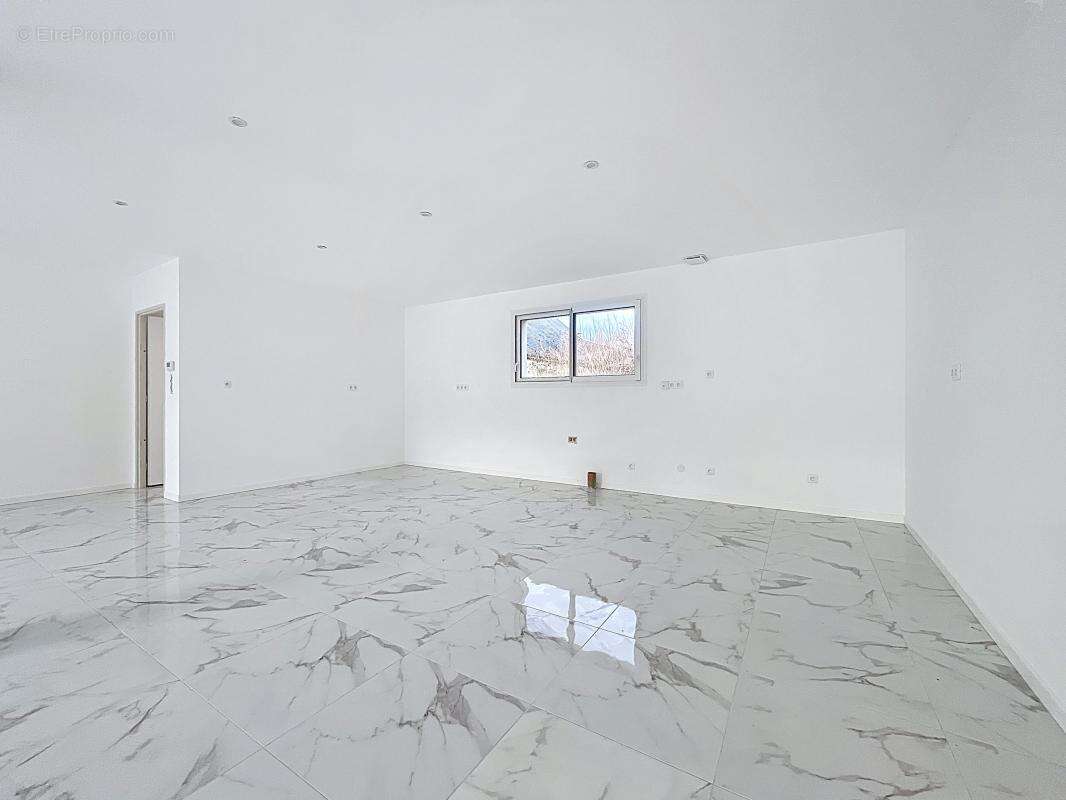 Maison neuve - photo 4