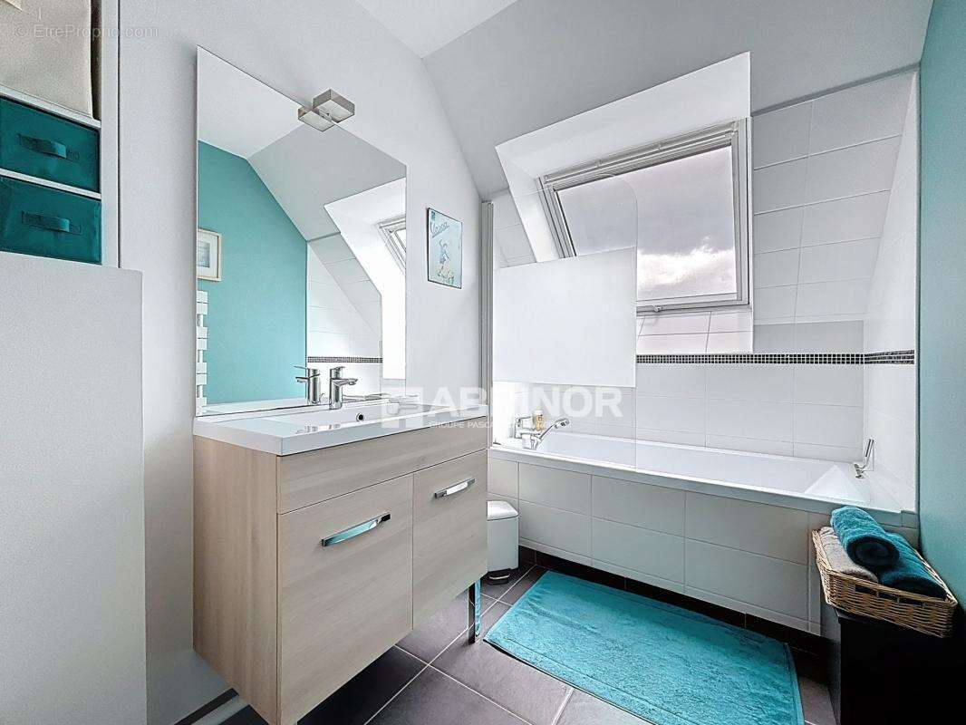 Appartement à MARCQ-EN-BAROEUL