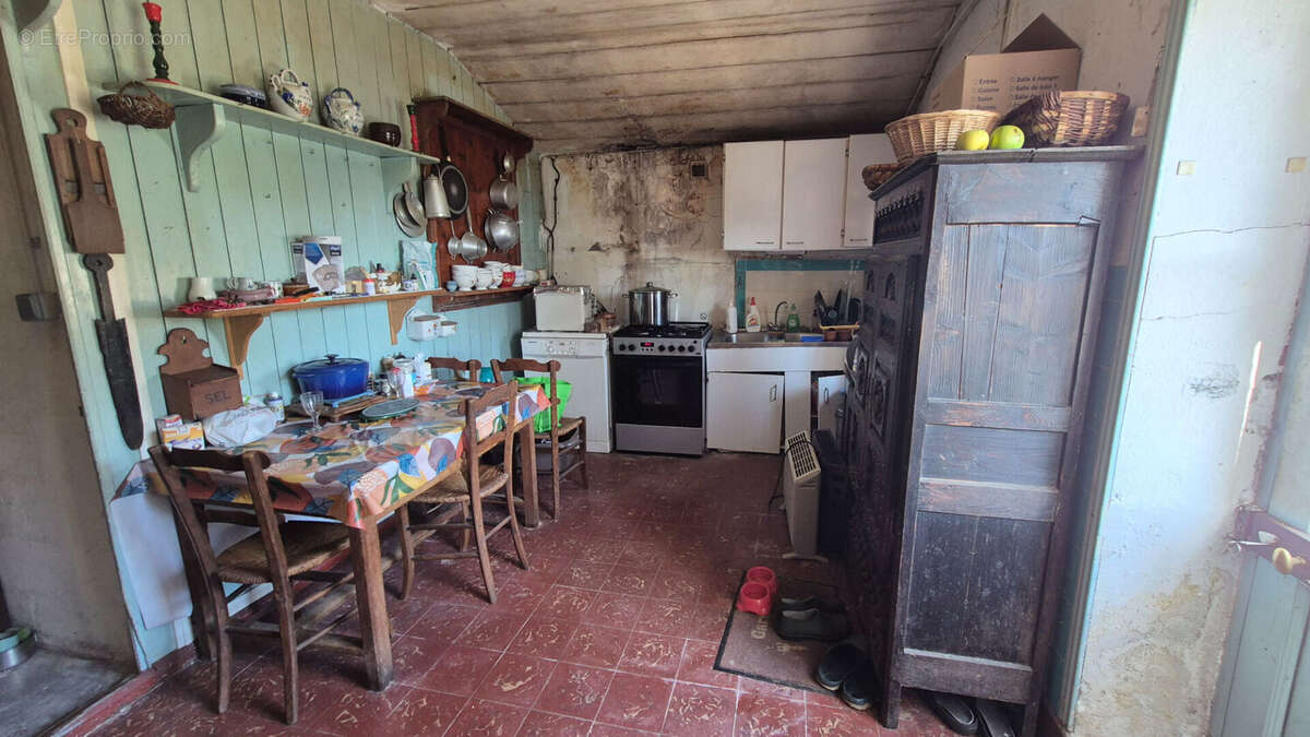 Maison de caractère - 125 m2 - Pornic - photo 3
