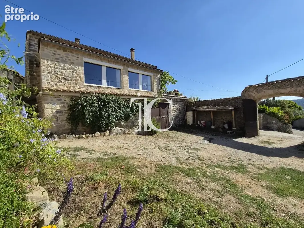 Photo Maison à Les Vans au prix de 235 000€