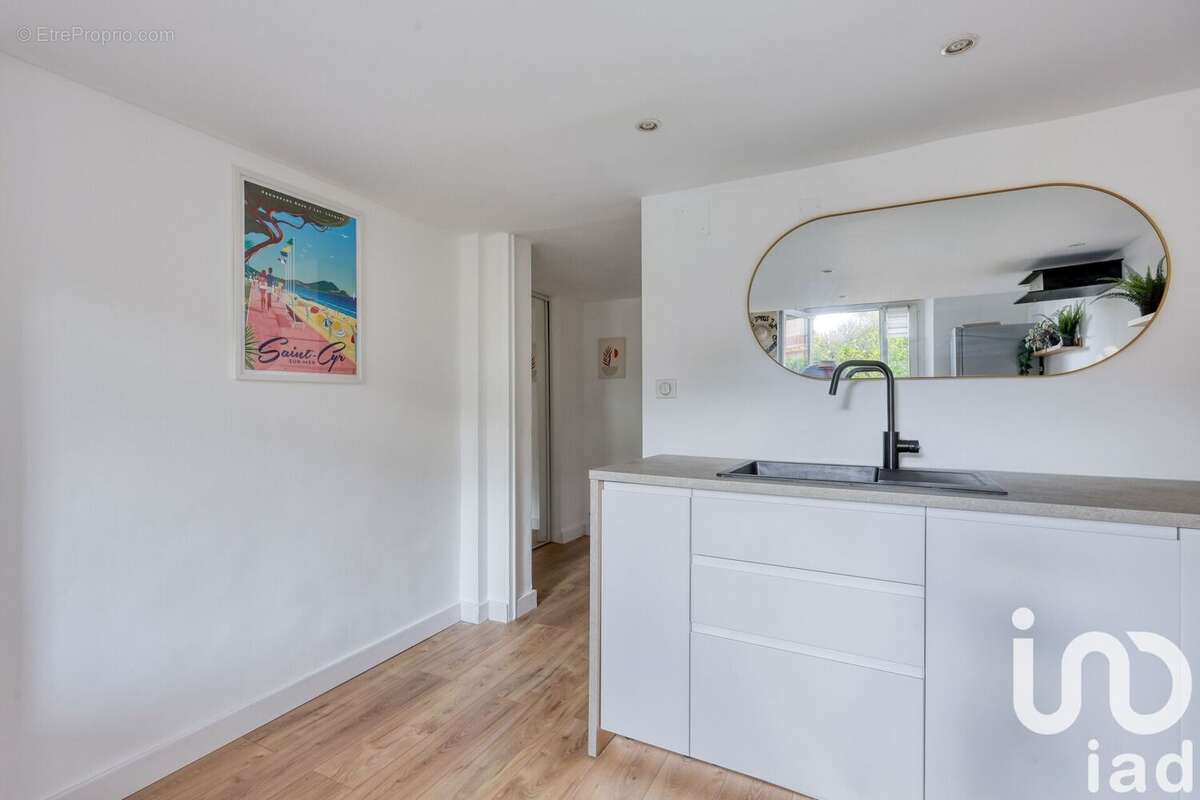 Photo 7 - Appartement à SAINT-CYR-SUR-MER