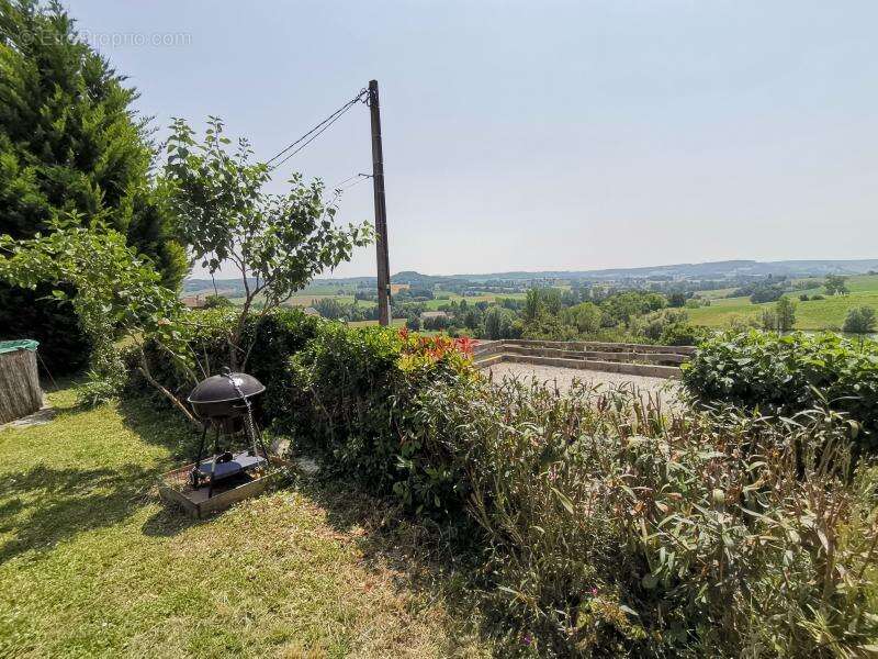Maison à CAZIDEROQUE
