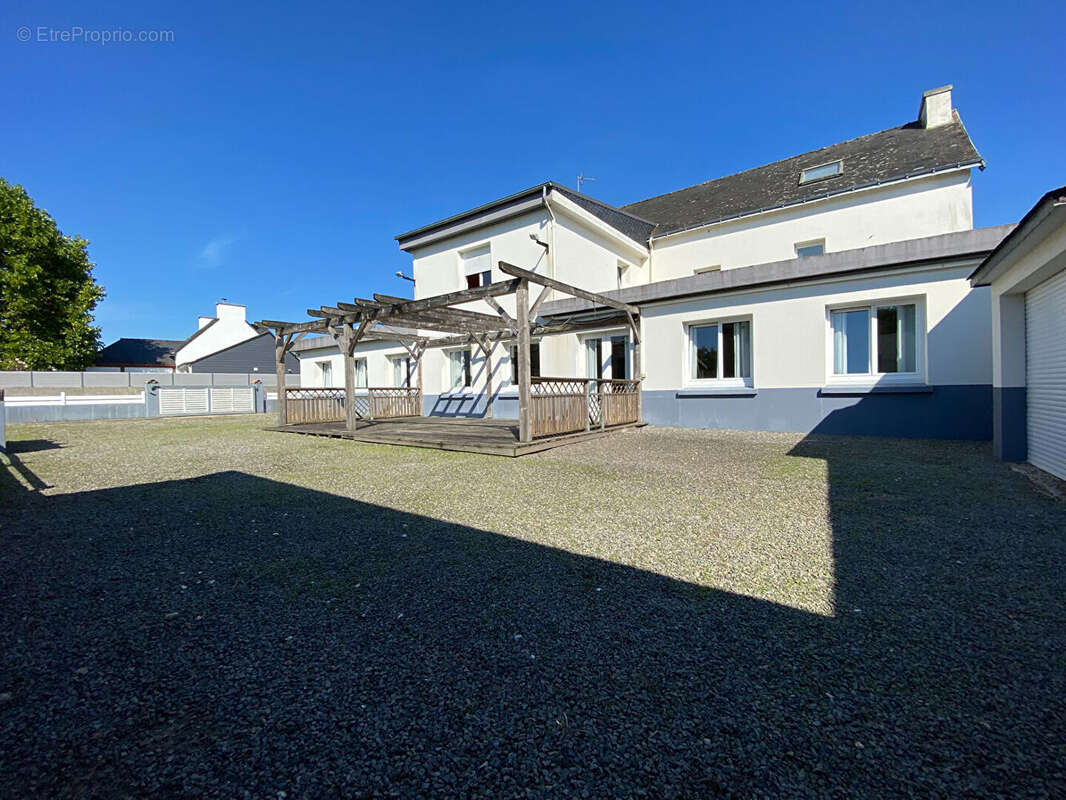Maison à LANGUIDIC