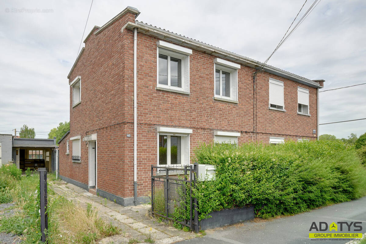 Maison à BREBIERES