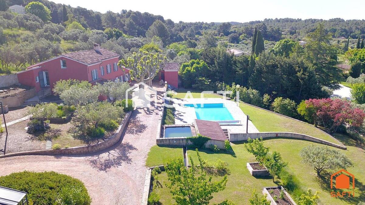 Photo 1 - Maison à AUPS