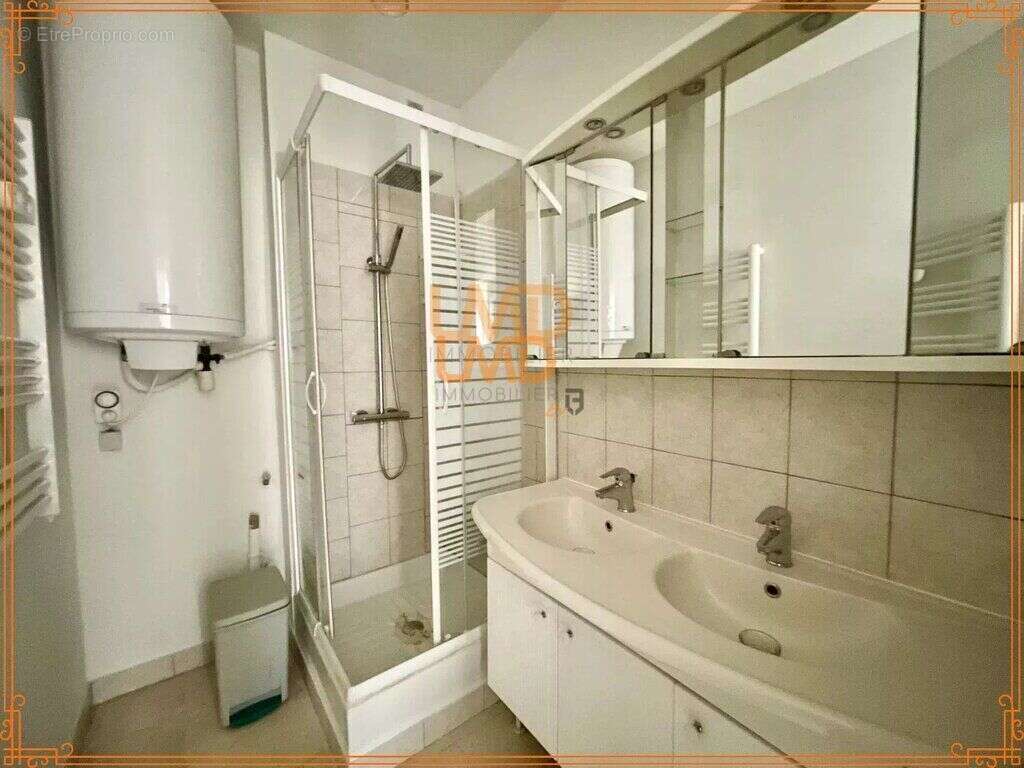 Maison à VILLENEUVE-LES-BEZIERS