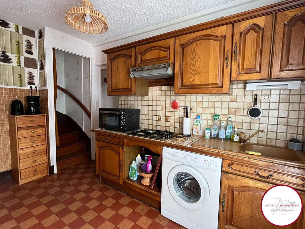 Maison à SAINT-AMAND-MONTROND