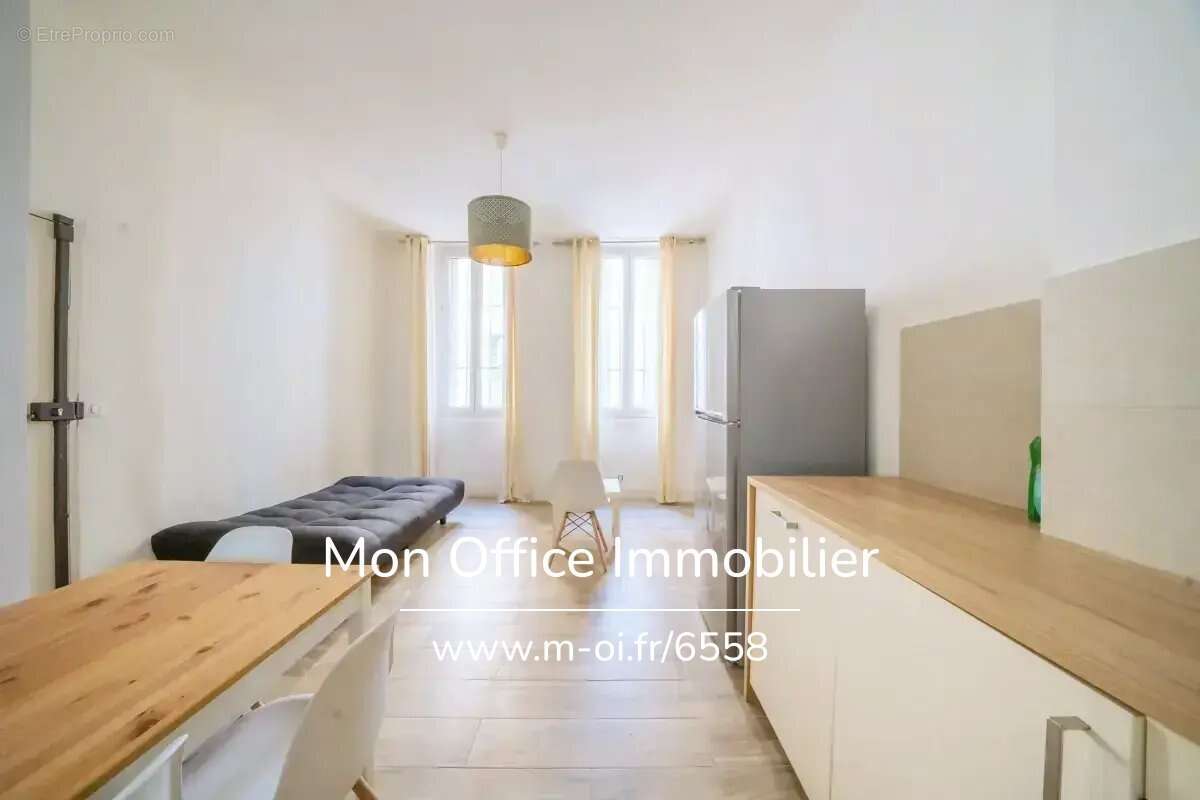 Appartement à MARSEILLE-6E