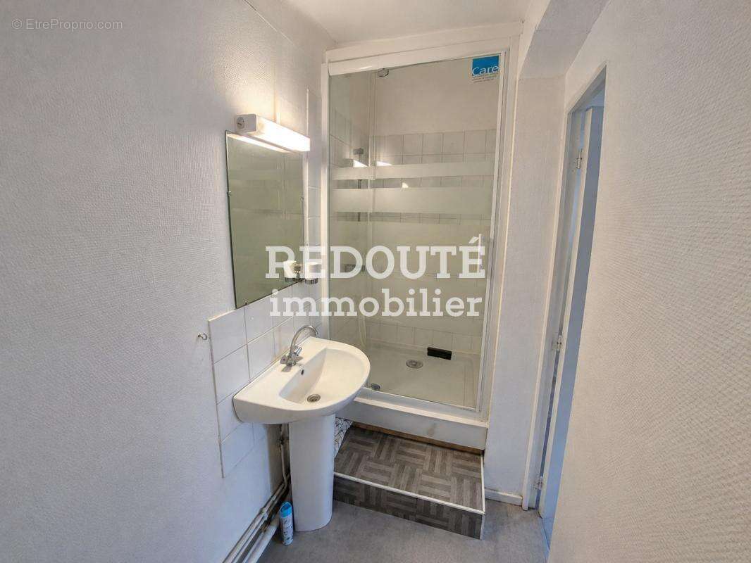 A vendre - reims secteur barbatre - studio loué meublé - photo 5