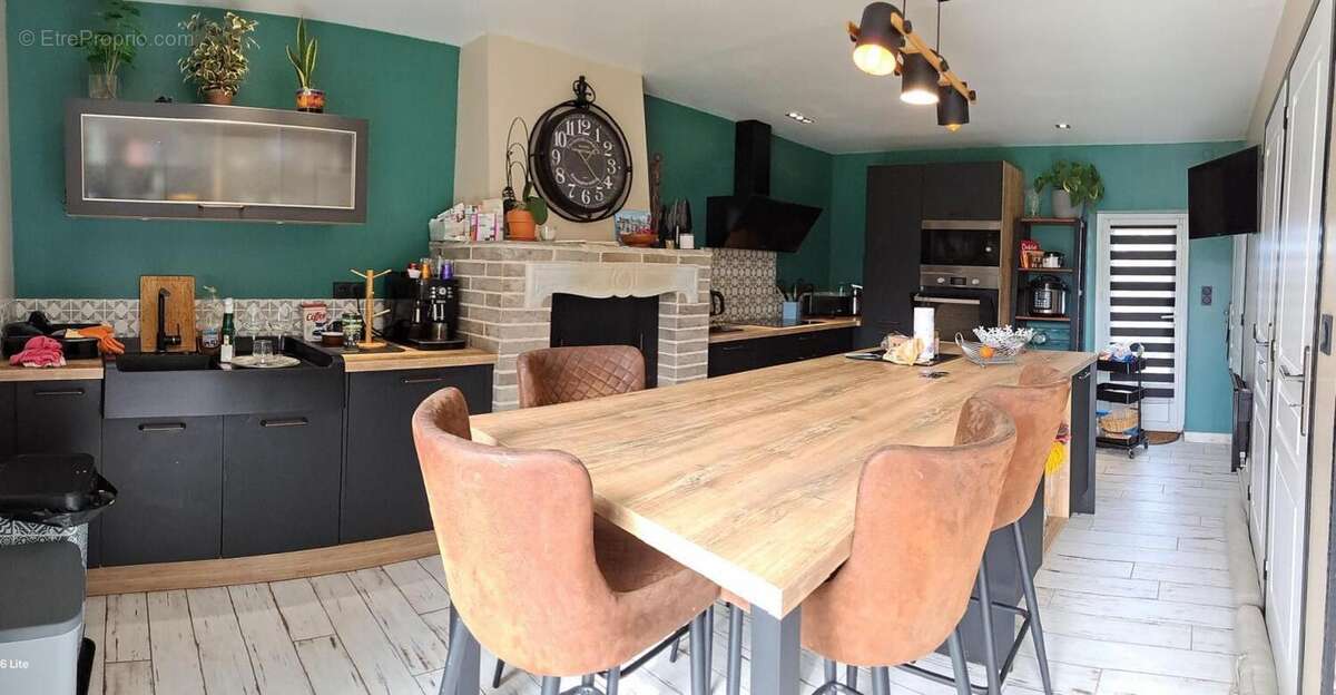 Maison à LE VIVIER-SUR-MER