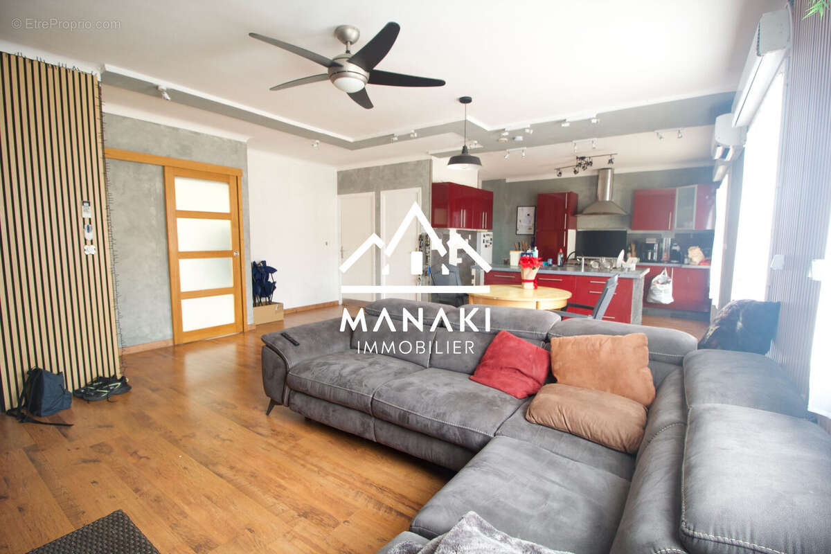 Salon - Maison à SAINT-ANDRE