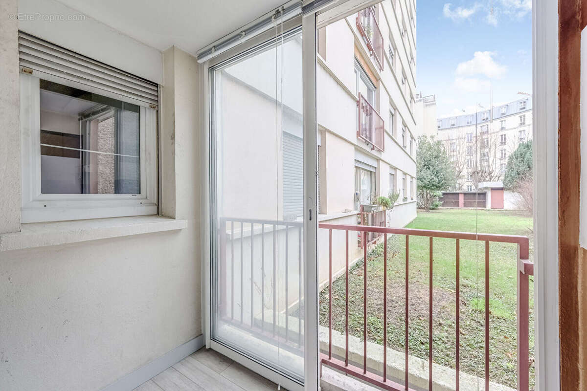 Appartement à PARIS-18E