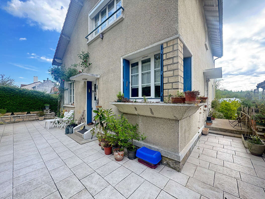 Maison à HARDRICOURT