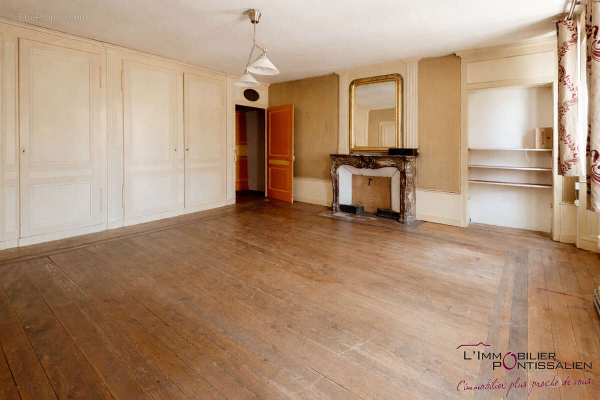 Appartement à JOUGNE