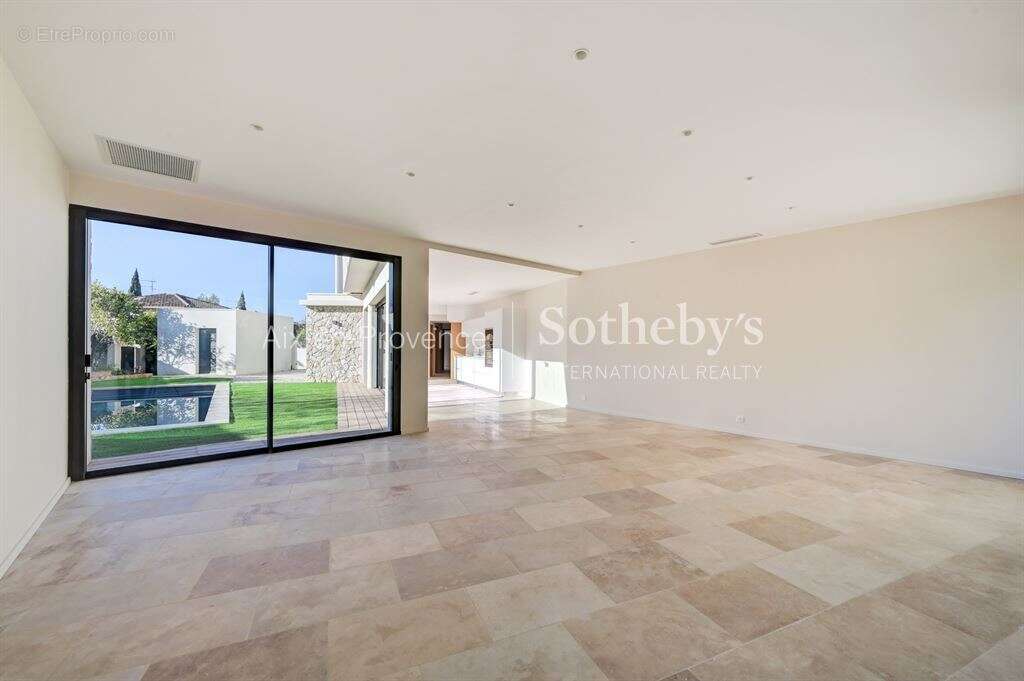 Maison à AIX-EN-PROVENCE