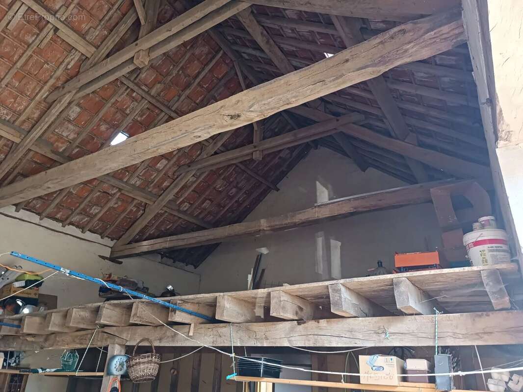 Maison à MONTMORILLON