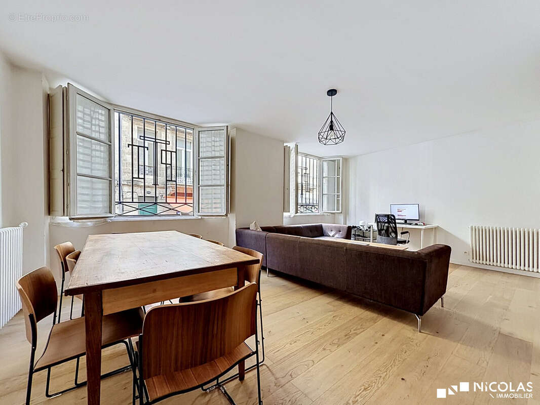 Appartement à BORDEAUX