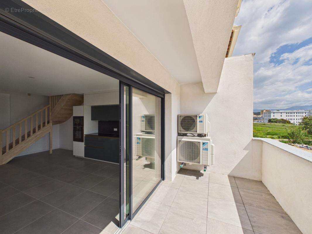 Appartement à AJACCIO