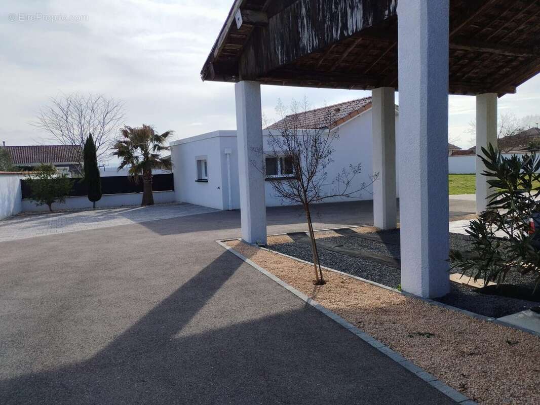 Maison à SONNAY